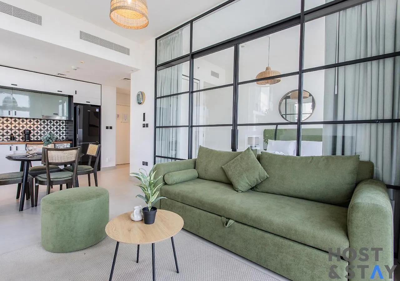 Elegant 2-Br Retreat In Dubai Hillsアパートメント アラブ首長国連邦
