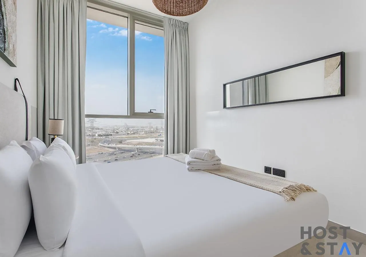 アパート Elegant 2-Br Retreat In Dubai Hillsアパートメント
