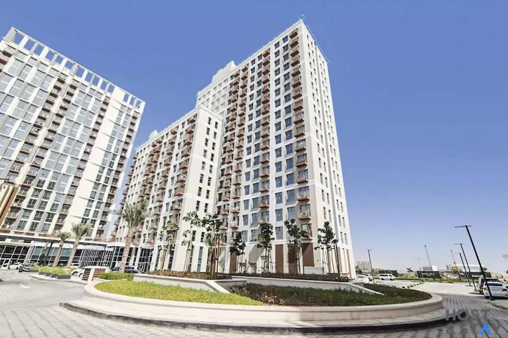 Elegant 2-Br Retreat In Dubai Hillsアパートメント アパート
