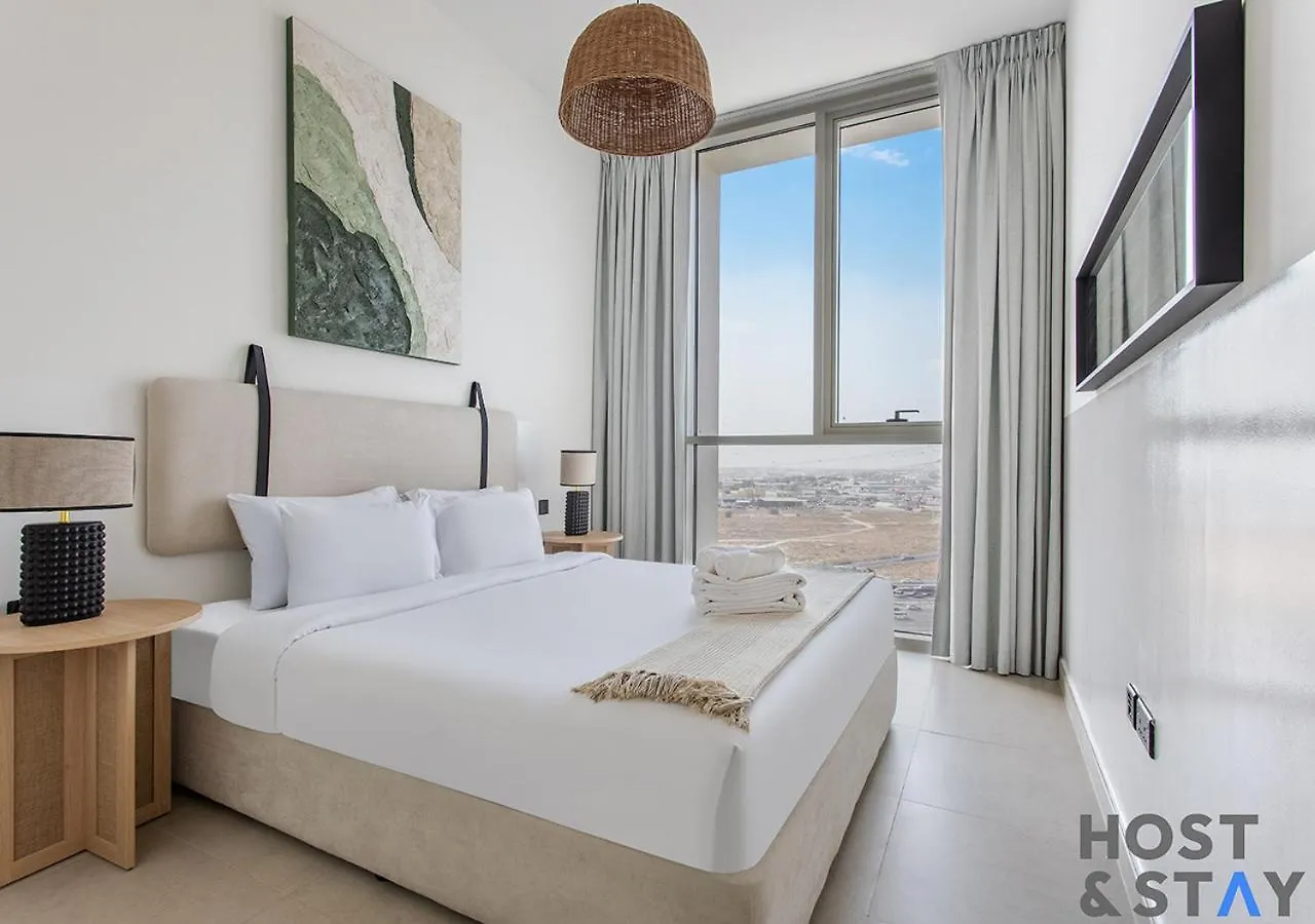 Elegant 2-Br Retreat In Dubai Hillsアパートメント