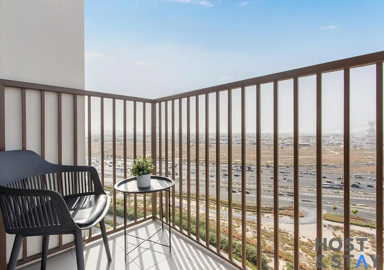 アパート Elegant 2-Br Retreat In Dubai Hillsアパートメント